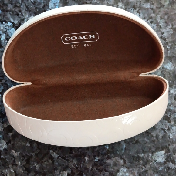 Coach Accessories - COACH SUNGLASS CASE